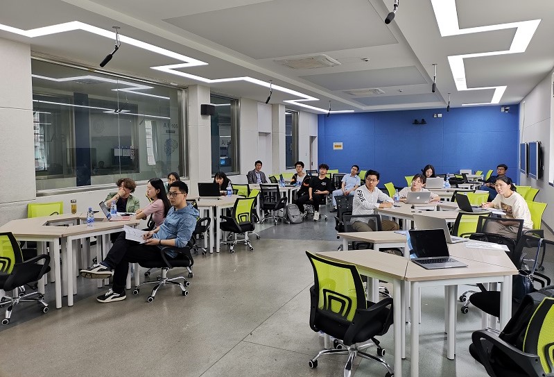 现场培训.jpg 现场培训.jpg